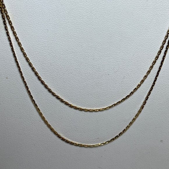 Avon Gold Tone And Red Beaded Necklace (4318) - Picture 3 of 4